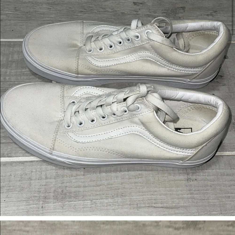 3 SEAKER BUNDLE 
Nike Gray and Blue VaporMax, White Van & Blue & white Nikes - Picture 8 of 9